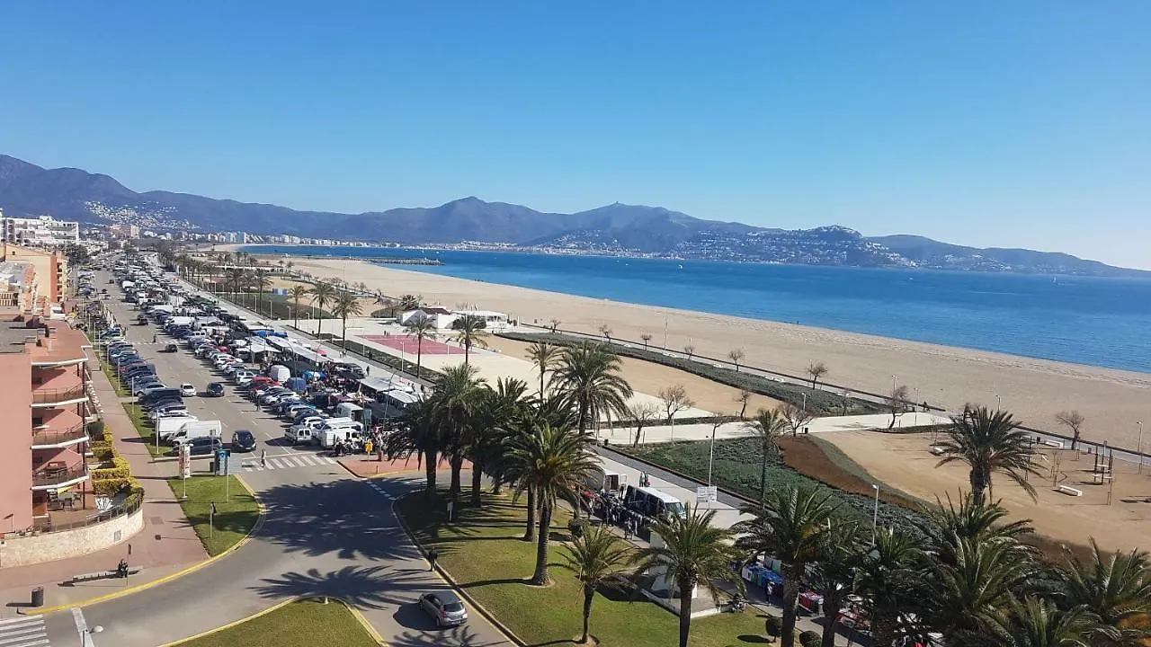 דירות אמפוריבראבה Paraiso Mar Y Sol